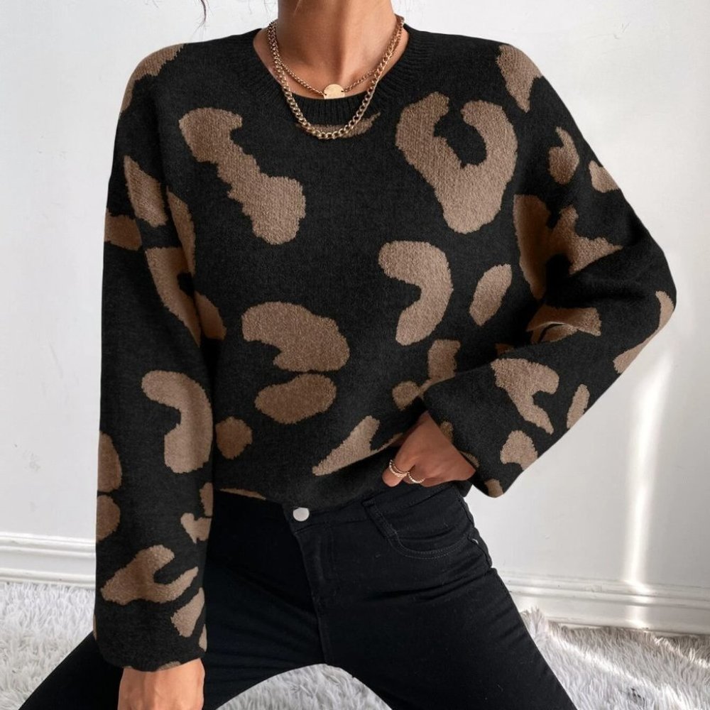 Black Preppy Womens Leopard Print Graphic Pattern Sweater - Picture 4 of 5